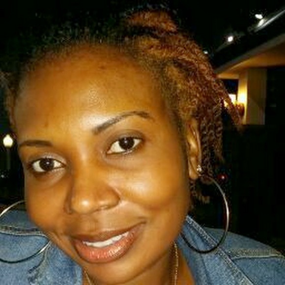 Meet your Posher, Lynn - Picture 1 of 1